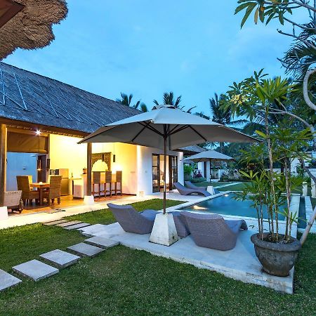 Villa Candi Kecil Tujuh By Villa Finder Ubud  Exterior photo
