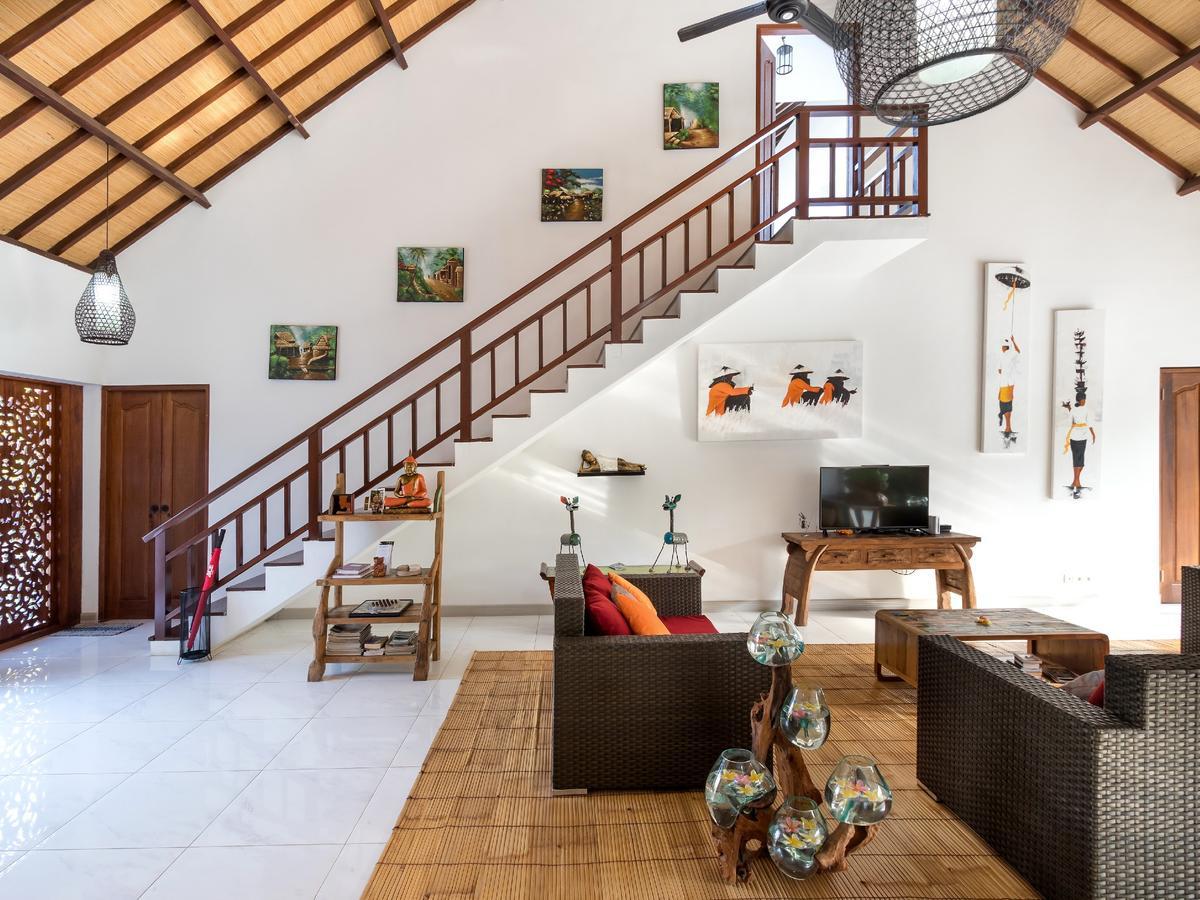 Villa Candi Kecil Tujuh By Villa Finder Ubud  Exterior photo