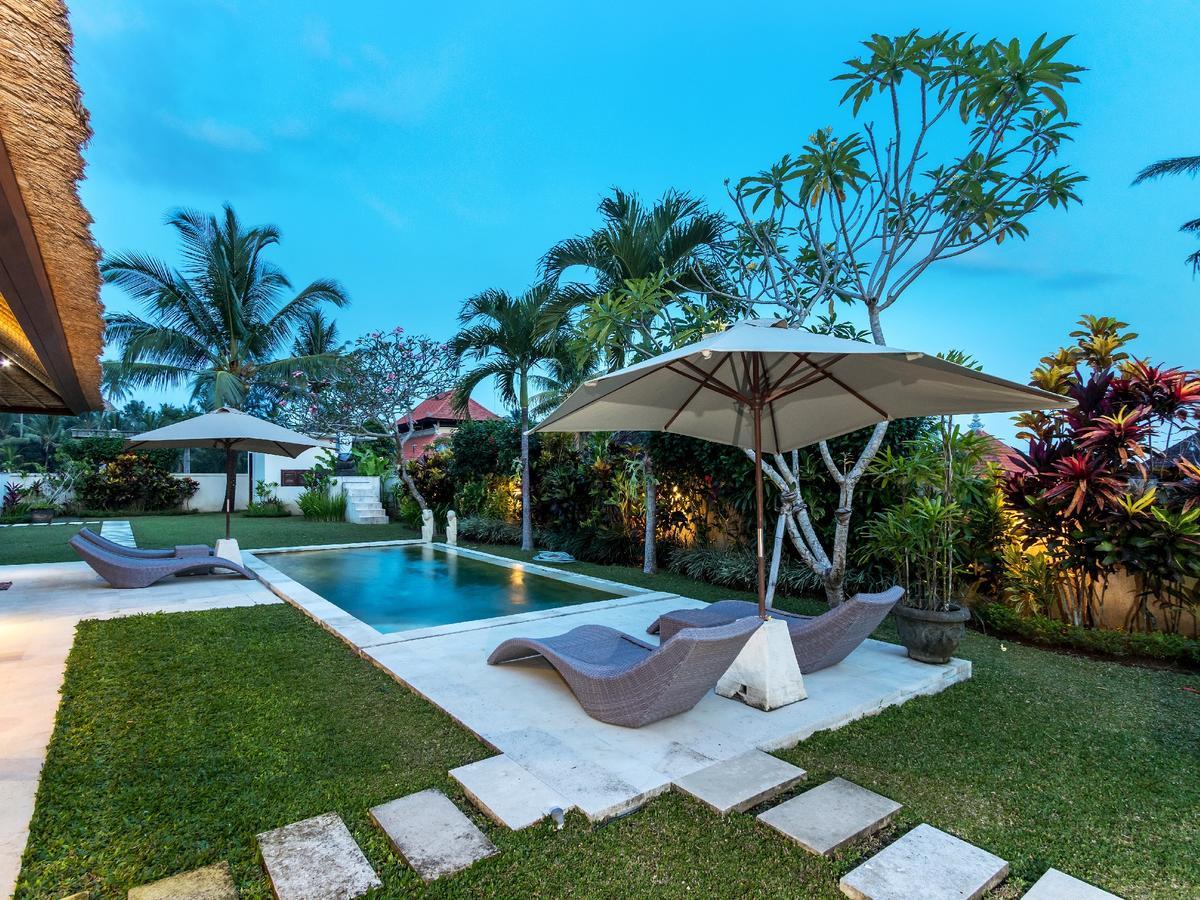 Villa Candi Kecil Tujuh By Villa Finder Ubud  Exterior photo