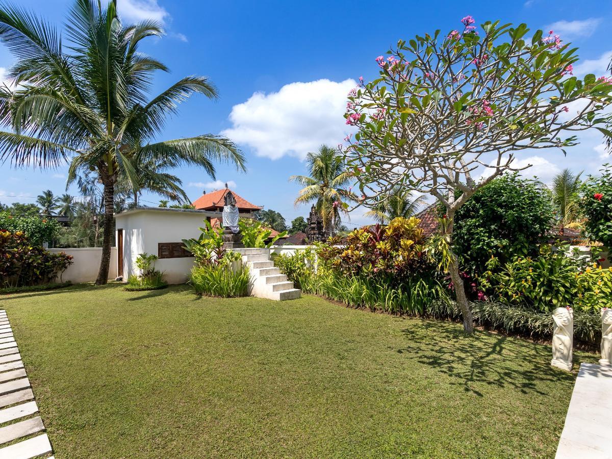 Villa Candi Kecil Tujuh By Villa Finder Ubud  Exterior photo