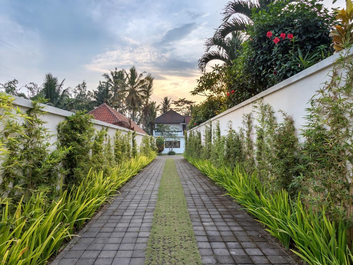 Villa Candi Kecil Tujuh By Villa Finder Ubud  Exterior photo