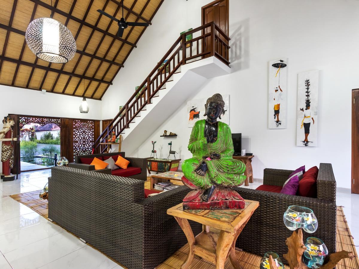 Villa Candi Kecil Tujuh By Villa Finder Ubud  Exterior photo